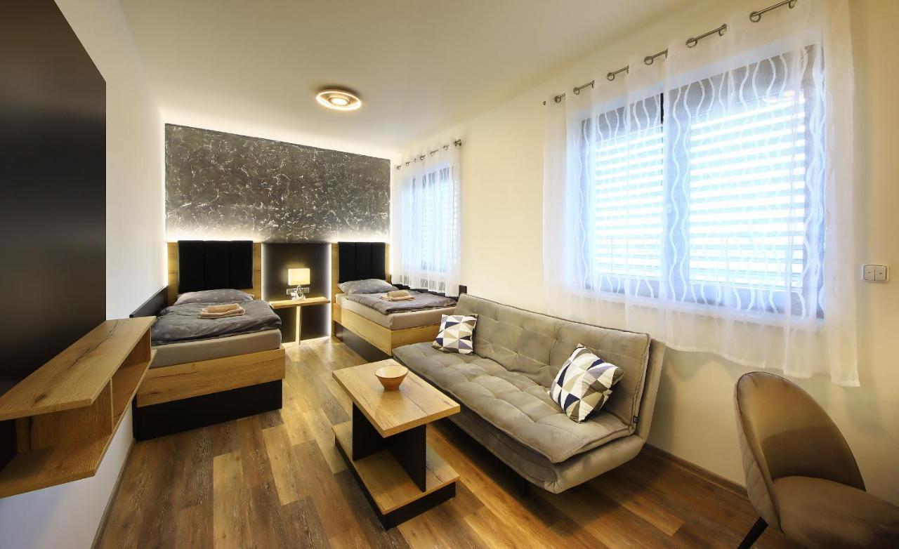 Apartmany Aswa Břeclav Eksteriør bilde